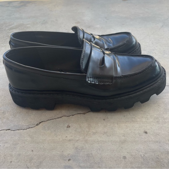 Zara Trafaluc Woman’s Black Chunky Lug Sole Penny Loafers size 39 - Picture 2 of 8